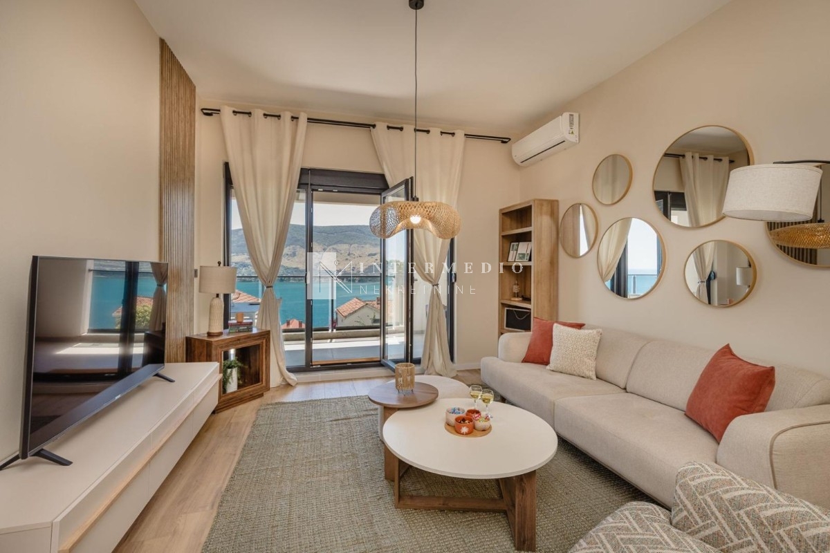Nov i kompletno opremljen jednosoban stan 70 m² sa panoramskim pogledom – Crveni Krst, Herceg Novi